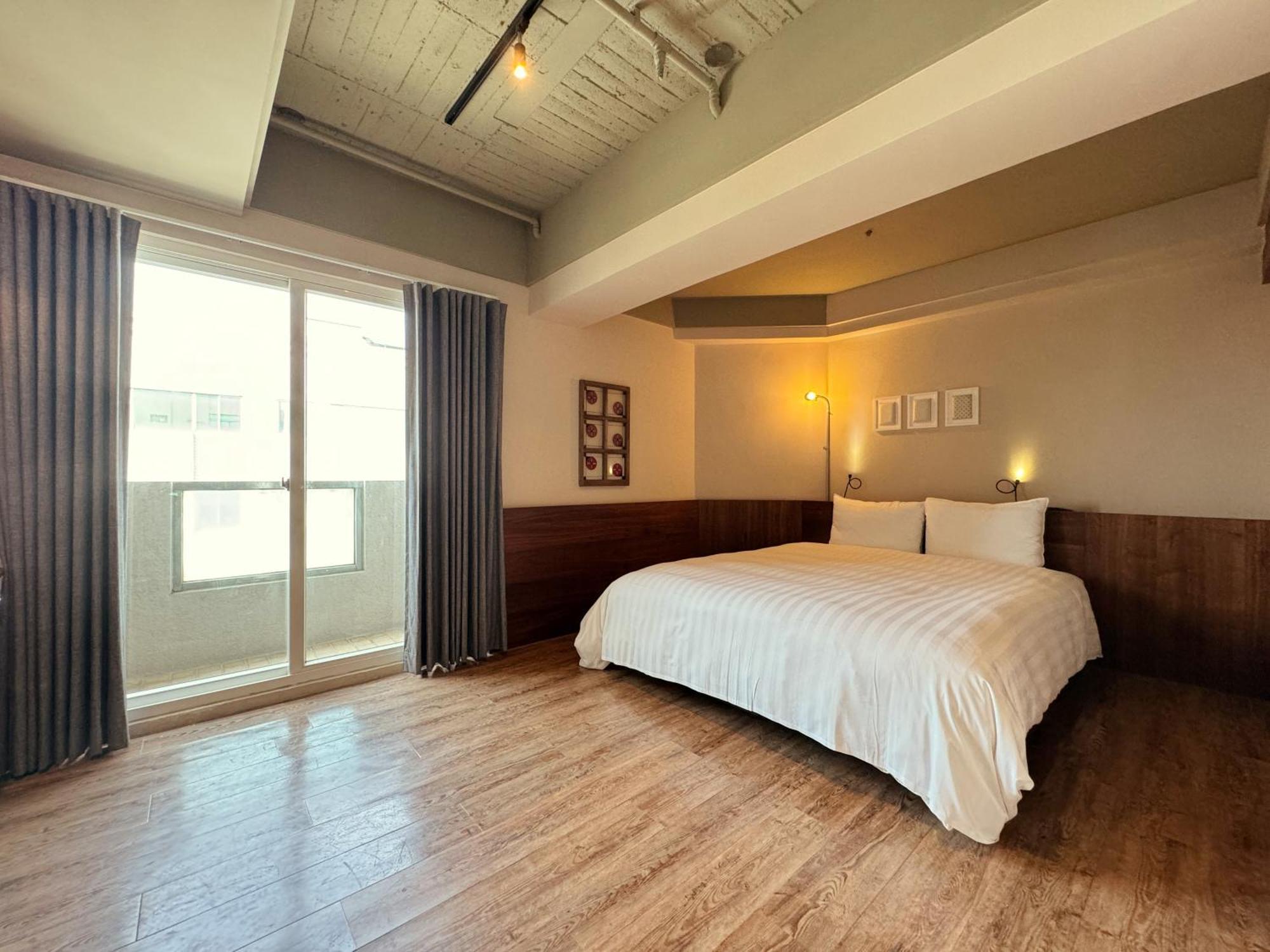 Roaders Hotel Tainan Chengda מראה חיצוני תמונה