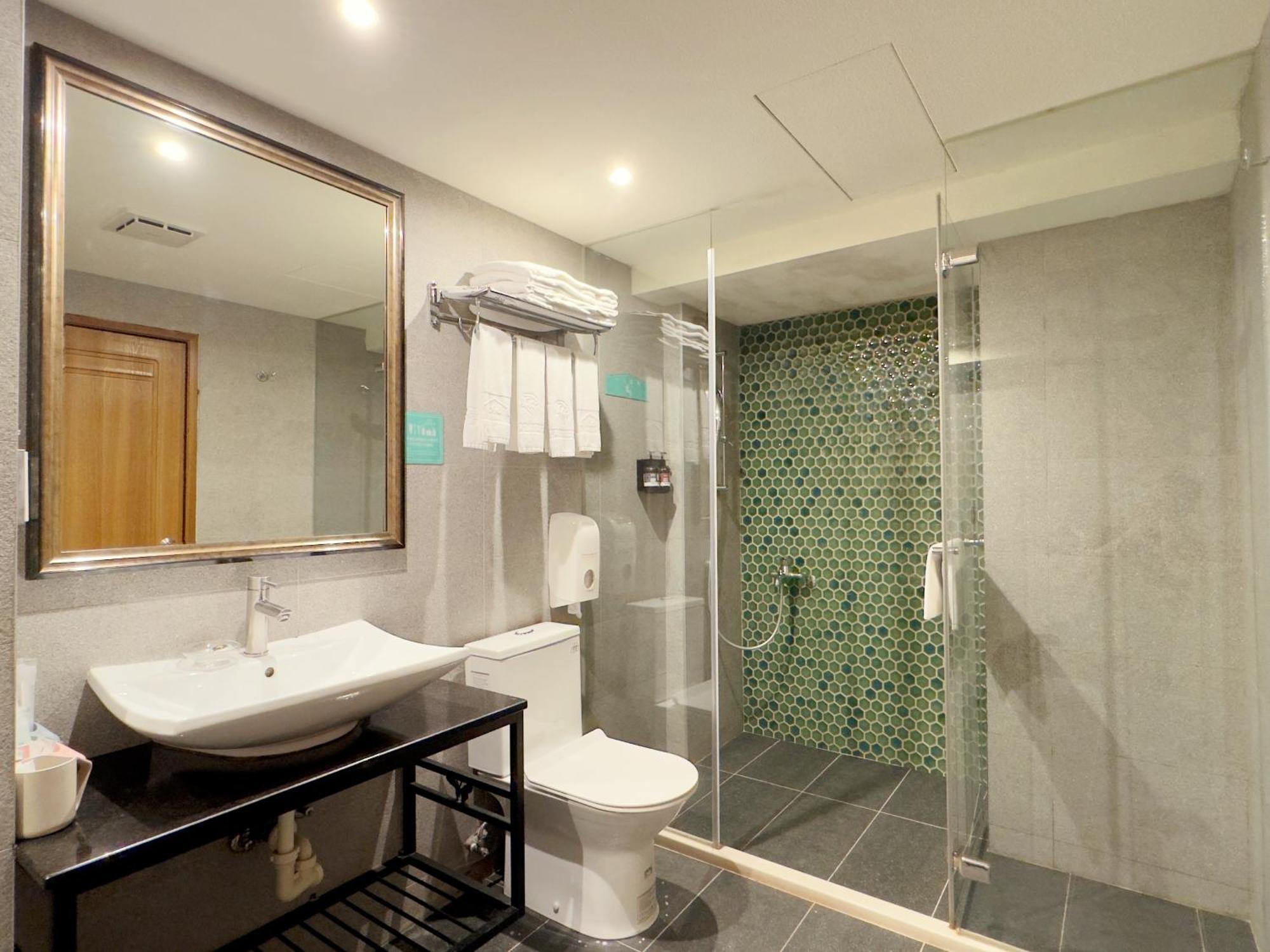 Roaders Hotel Tainan Chengda חדר תמונה