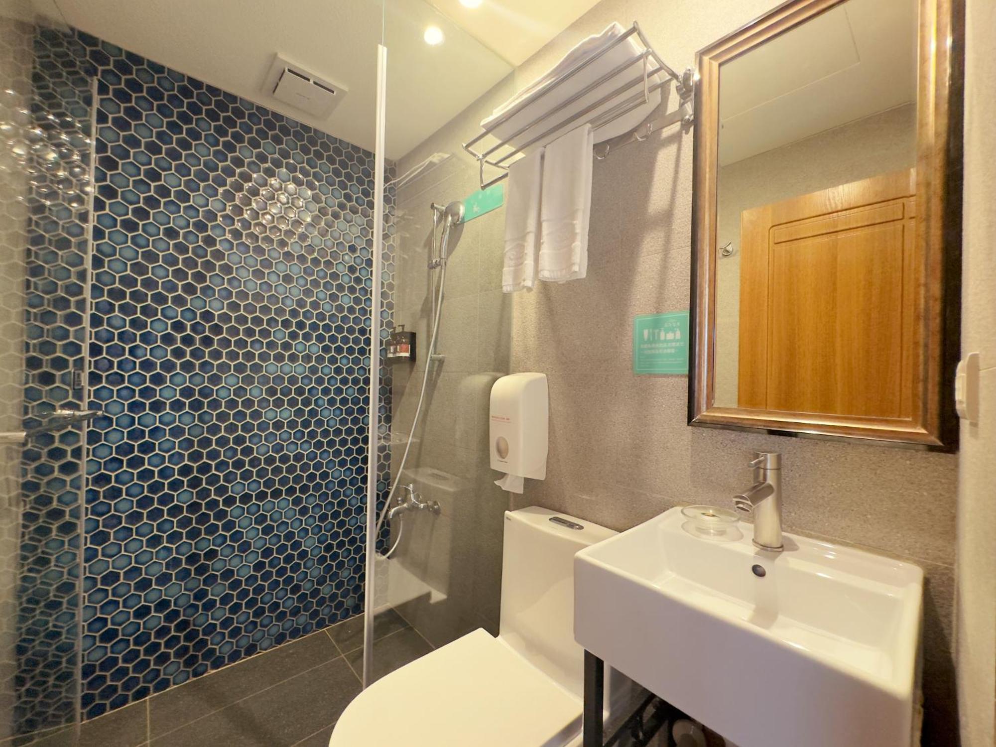Roaders Hotel Tainan Chengda חדר תמונה